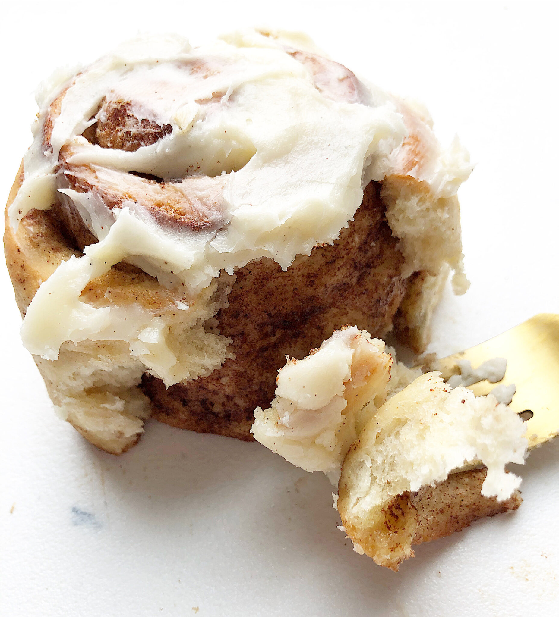 homemade cream cheese icing recipe for cinnamon rolls