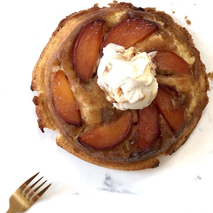 upside down peach buttercake