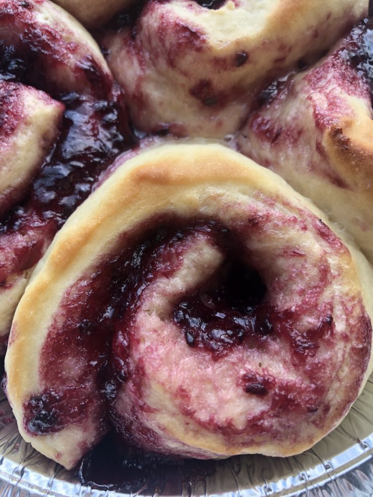 boysenberry cinnamon rolls