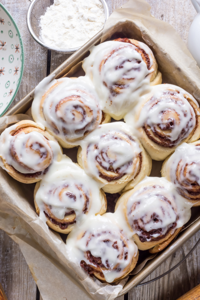 Sourdough Cinnamon Rolls With Cream Cheese Icing – More Momma!