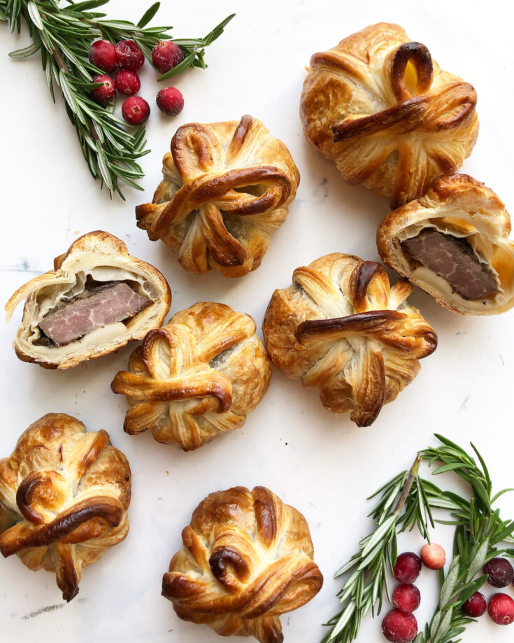 mini beef wellingtons with rosemary and cranberries