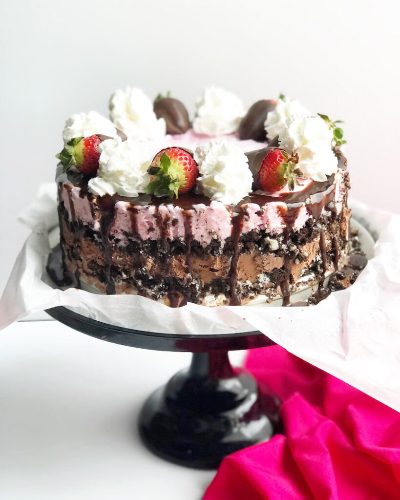 Strawberries and Cream Ice Cream Cake Recipe