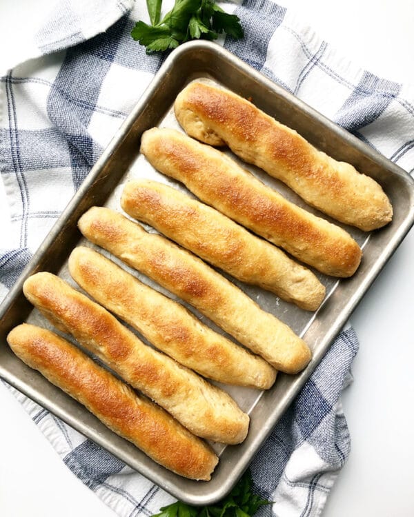 Copycat Olive Garden Breadsticks – More Momma!