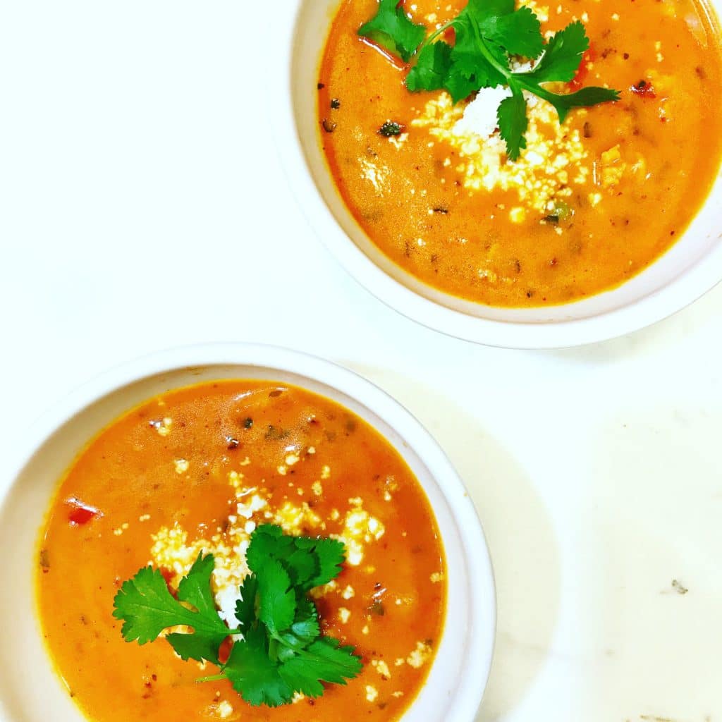 3 ingredient trader joes soup in bowls