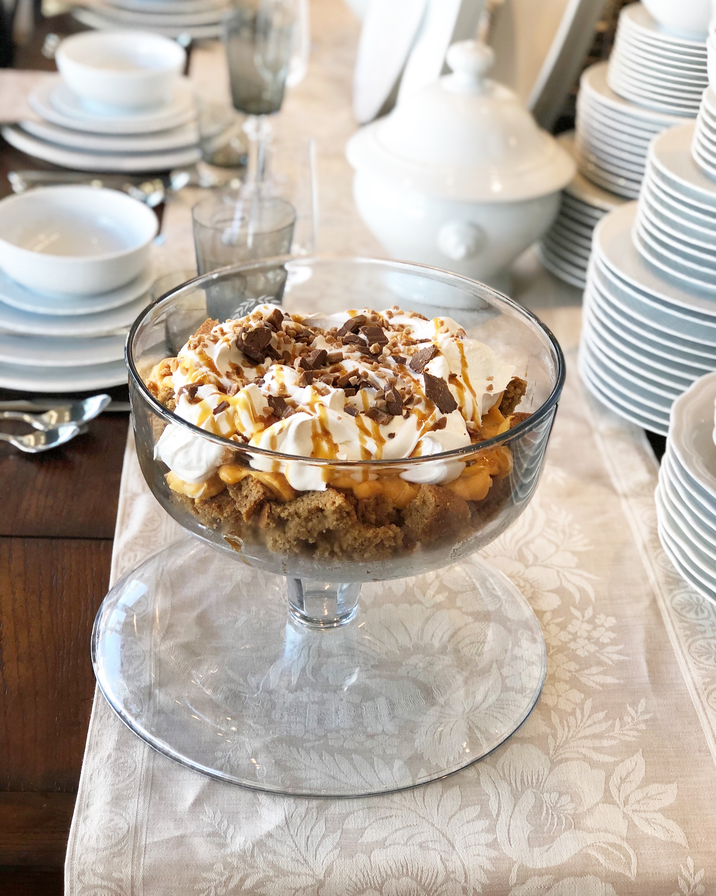 gluten free pumpkin trifle in a glass dish