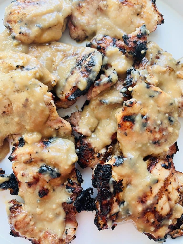 grilled coconut chicken with sauce